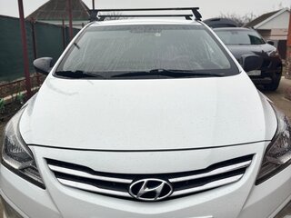 2014 Hyundai Solaris I Рестайлинг, белый, 760000 рублей, вид 3