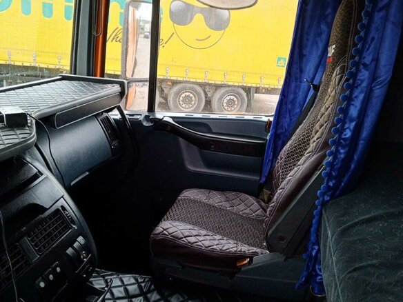 1998 DAF 95XF, оранжевый, 2600000 рублей - вид 32