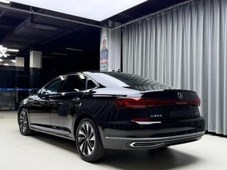 2022 Volkswagen Passat B8 Рестайлинг, чёрный, 1627000 рублей, вид 4