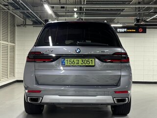 2025 BMW X7 40d I (G07) Рестайлинг, серебристый, 13490000 рублей, вид 3