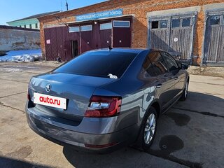 2017 Skoda Octavia III (A7) Рестайлинг, серый, 1580000 рублей, вид 4