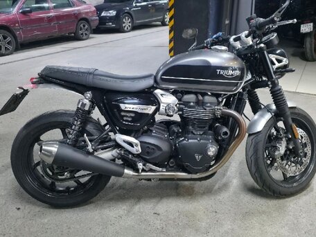 2020 Triumph Speed Twin, серебристый, 800000 рублей, вид 1