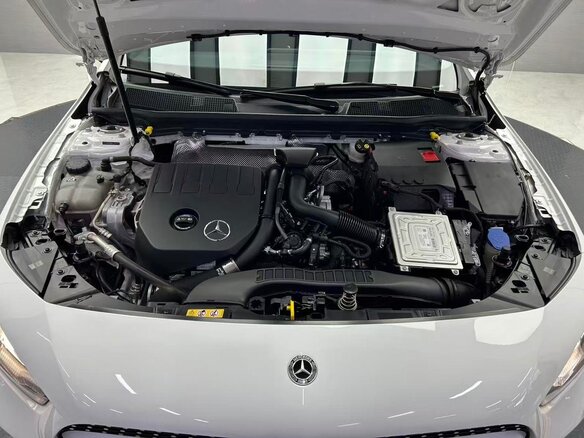 2022 Mercedes-Benz A-Класс 180 Long IV (W177), красный, 1833000 рублей - вид 20