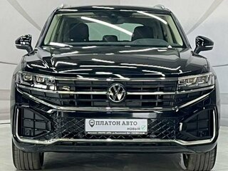 2025 Volkswagen Touareg III Рестайлинг, чёрный, 7899000 рублей, вид 2