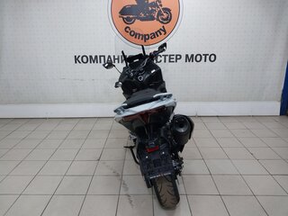 2025 Yamaha TMAX, серый, 1595000 рублей, вид 4