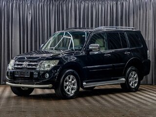 2014 Mitsubishi Pajero IV Рестайлинг 1, чёрный, 1765000 рублей, вид 1