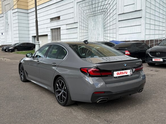 2021 BMW 5 серии 530i VII (G30/G31/G38) Рестайлинг, серый - вид 4