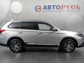 2018 Mitsubishi Outlander III Рестайлинг 2, серебристый, 1848000 рублей - вид 4