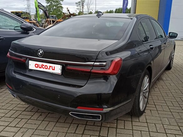 2020 BMW 7 серии Long 730Ld VI (G11/G12) Рестайлинг, чёрный, 5988000 рублей - вид 3