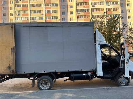 2012 ГАЗ ГАЗель (3302), белый, 950000 рублей, вид 2