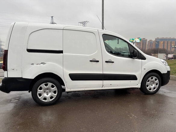 2013 Peugeot Partner, белый, 760000 рублей - вид 9