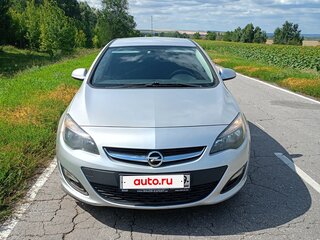 2014 Opel Astra J Рестайлинг, серебристый, 850000 рублей, вид 2