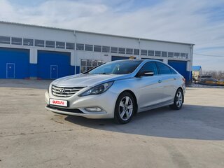 2010 Hyundai Sonata VI (YF), серебристый, 750000 рублей, вид 1