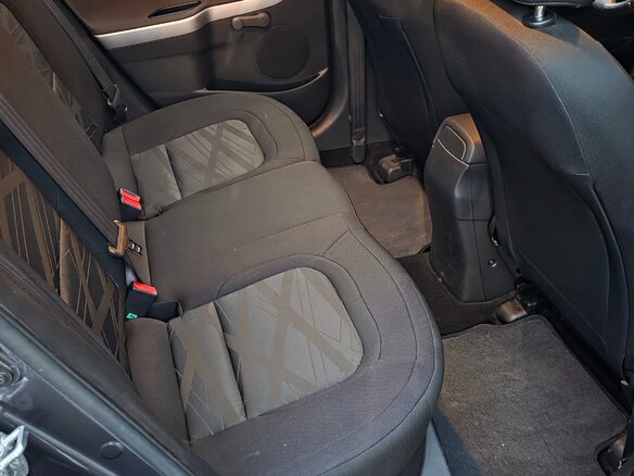 2015 Kia Ceed II, серый, 1400000 рублей - вид 7