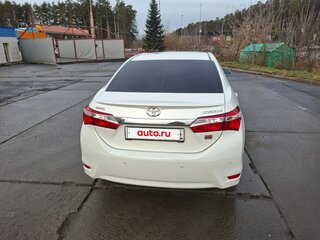 2013 Toyota Corolla XI (E160, E170, E180), белый, 1200000 рублей, вид 3