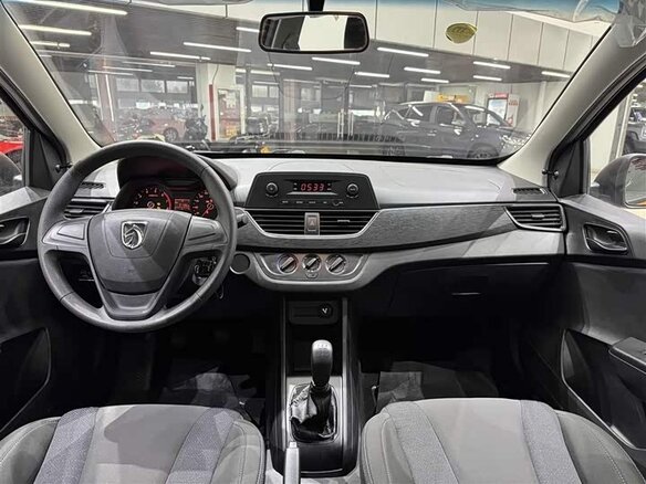 2019 Baojun 310 I, оранжевый, 1036000 рублей - вид 18