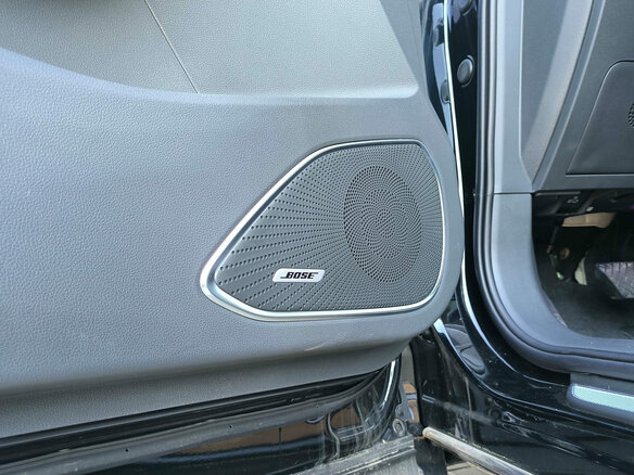 2025 Hongqi HS5 I Рестайлинг, чёрный - вид 22