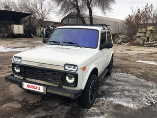 2013 Lada (ВАЗ) 2121 (4x4) I Рестайлинг, белый, 700000 рублей, вид 2