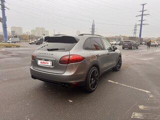 2011 Porsche Cayenne Diesel II (958), серый, 2650000 рублей, вид 5