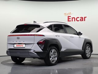 2023 Hyundai Kona II (SX2), белый, 2353000 рублей, вид 3