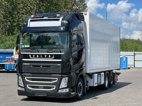 2018 Volvo FH, чёрный, 16656990 рублей, вид 1