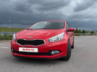 2015 Kia Ceed II, красный, 1036000 рублей, вид 1