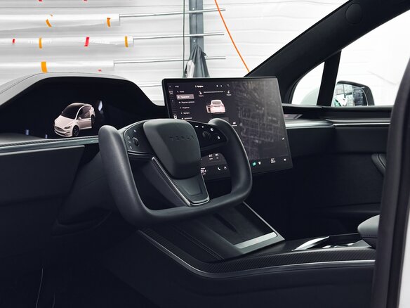 2023 Tesla Model X Plaid I Рестайлинг, белый, 12500000 рублей - вид 1