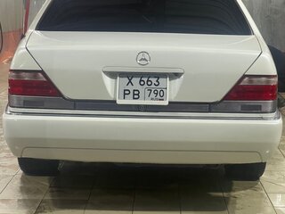 1998 Mercedes-Benz S-Класс 320 III (W140) Рестайлинг, белый, 1250000 рублей, вид 2