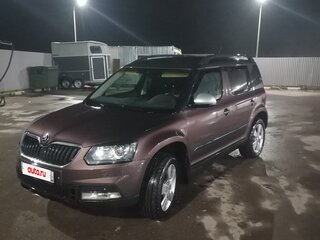 2014 Skoda Yeti I Рестайлинг, коричневый, 910000 рублей, вид 1