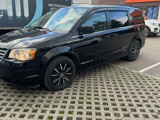 2009 Chrysler Town & Country V, чёрный, 1600000 рублей, вид 4