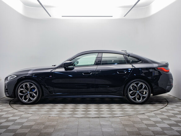 2024 BMW 4 серии 425i G22, G23, G26, чёрный - вид 1