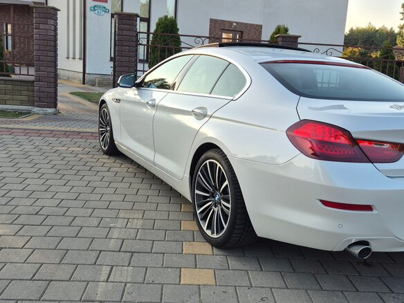 2012 BMW 6 серии 640d III (F06/F13/F12), белый - вид 17
