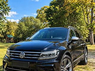 2020 Volkswagen Tiguan Allspace II, чёрный, 3510000 рублей, вид 1