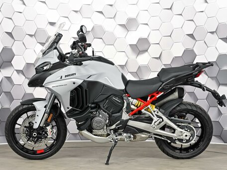 2023 Ducati Multistrada V4, белый, 2399000 рублей, вид 4