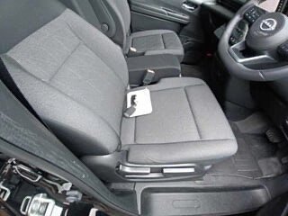 2023 Nissan Serena VI (C28), чёрный, 2130000 рублей, вид 5
