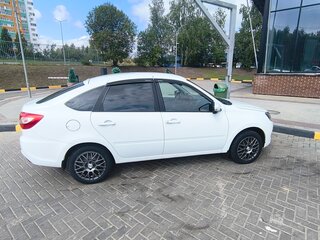 2023 Lada (ВАЗ) Granta I Рестайлинг, белый, 850000 рублей, вид 3