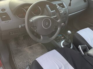 2008 Renault Megane II Рестайлинг, красный, 350000 рублей, вид 4