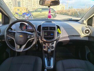 2013 Chevrolet Aveo II, серый, 550000 рублей, вид 5