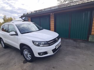 2013 Volkswagen Tiguan I Рестайлинг, белый, 1520000 рублей, вид 4