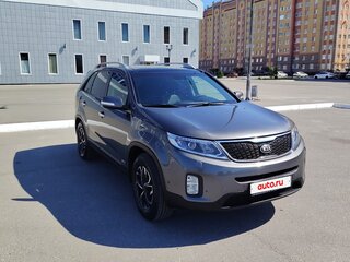 2015 Kia Sorento II Рестайлинг, серый, 2000000 рублей, вид 2