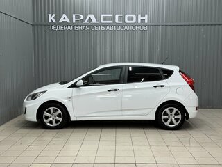 2014 Hyundai Solaris I, белый, 828000 рублей, вид 5