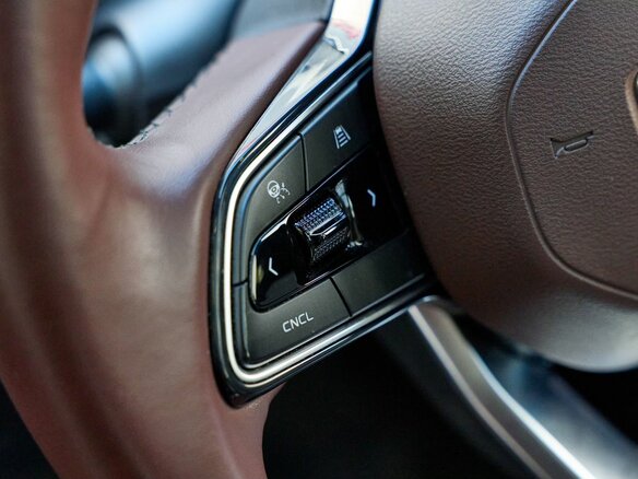 2023 Geely Monjaro I, чёрный, 2979900 рублей - вид 19