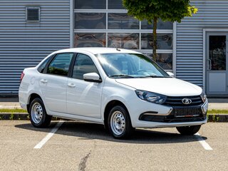 2024 Lada (ВАЗ) Granta I Рестайлинг, белый, 695000 рублей, вид 3