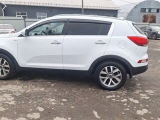 2014 Kia Sportage III Рестайлинг, белый, 1580000 рублей, вид 4