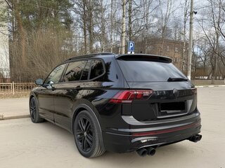 2021 Volkswagen Tiguan Allspace II Рестайлинг, чёрный, 3700000 рублей, вид 2