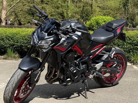 2021 Kawasaki Z 900, чёрный, 1150000 рублей, вид 1