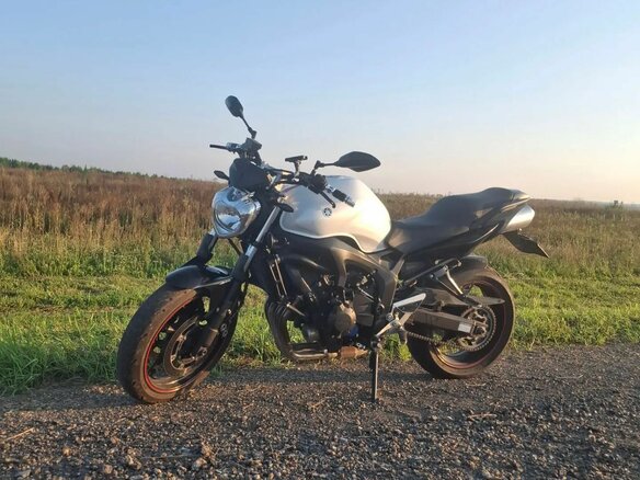 2009 Yamaha FZ6, белый, 500000 рублей - вид 17