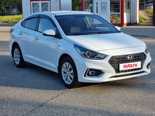 2019 Hyundai Solaris II, белый, 1200000 рублей, вид 4