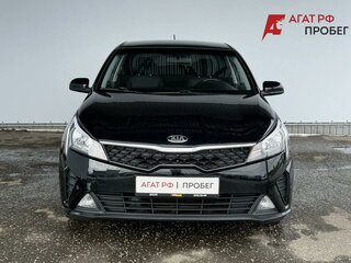 2020 Kia Rio IV, чёрный, 1200000 рублей, вид 2