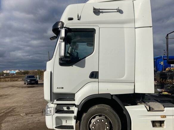 2008 Renault Premium, белый, 2500000 рублей - вид 3